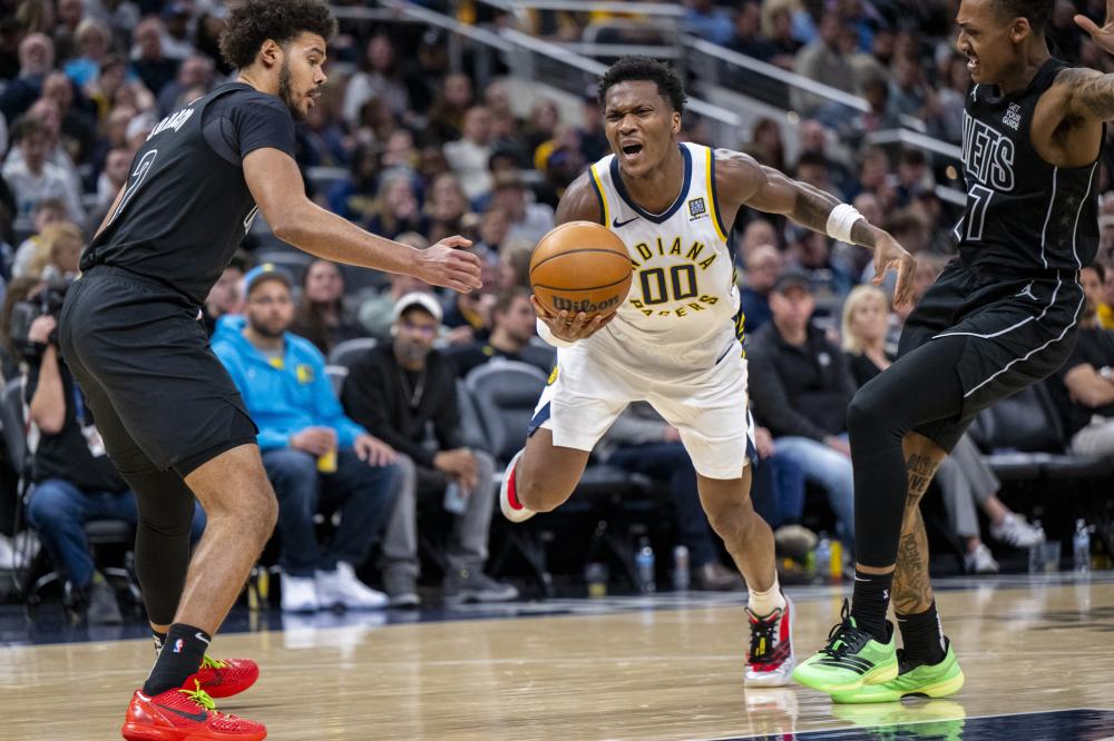 足球联赛在 足球联赛在