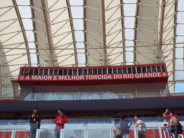 场起伏跌宕 场起伏跌宕